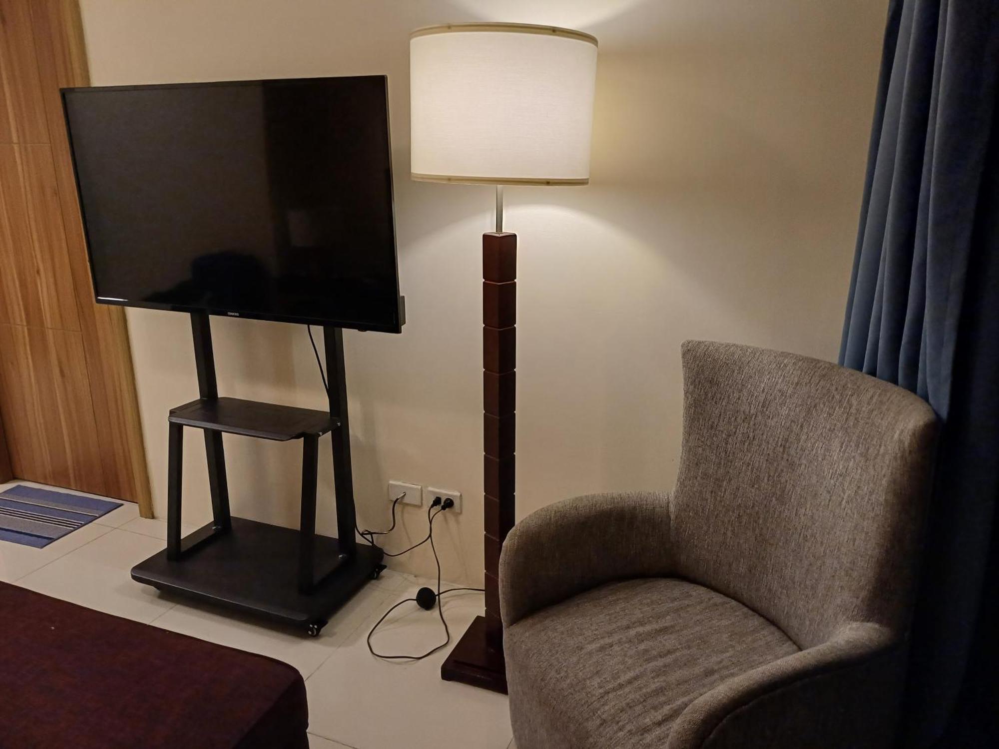 Roxas Blvd Stunning Studio Condo Near Us Embassy Manila Exterior foto